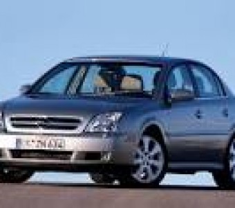 Opel Vectra  2004