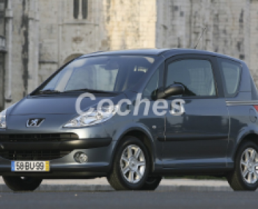 1.4 AUTOMATICO (75 CV)