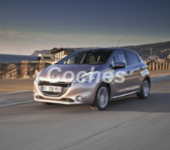 Peugeot 208  2013