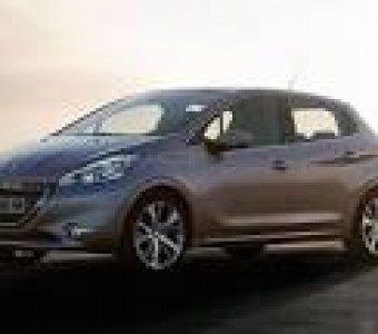 Peugeot 208  2020