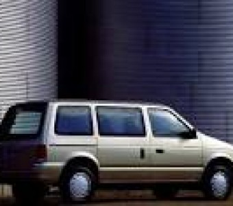 Plymouth Voyager  1993