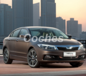 Qoros 3  2013