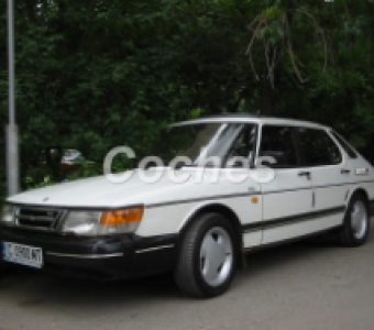 Saab 900  1982