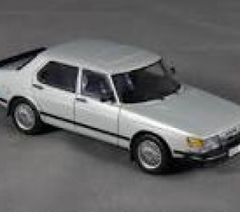 Saab 900  1989