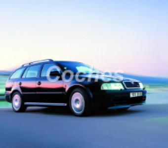 Skoda Octavia RS  2000