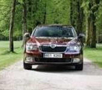 Skoda Superb  2010