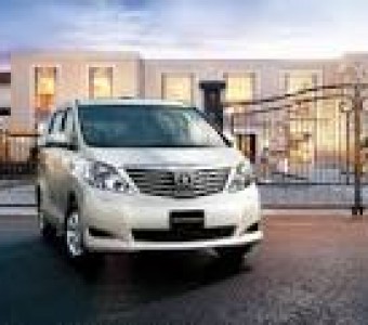 Toyota Alphard  2011