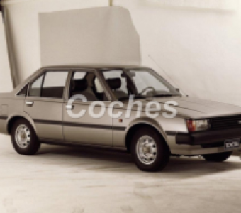 Toyota Carina  1982