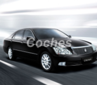 Toyota Crown  2004