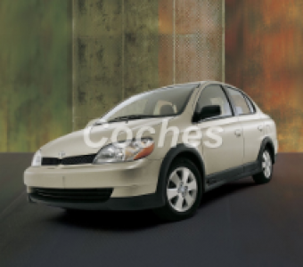 Toyota Echo  1999