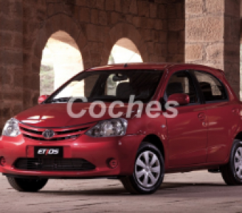 Toyota Etios  2010