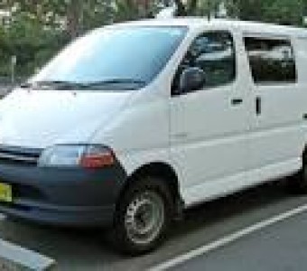 Toyota HiAce  2001