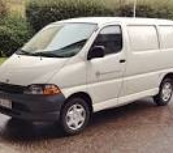 Toyota HiAce  1997