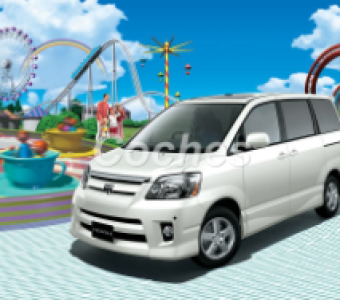 Toyota Noah  2004