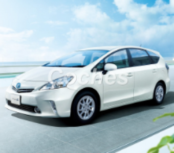 Toyota Prius Alpha  2011