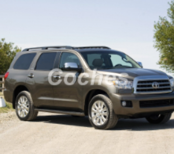 Toyota Sequoia  2010