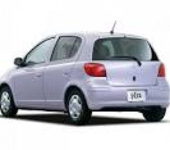 Toyota Vitz  1999