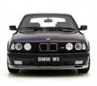 BMW M5  1992