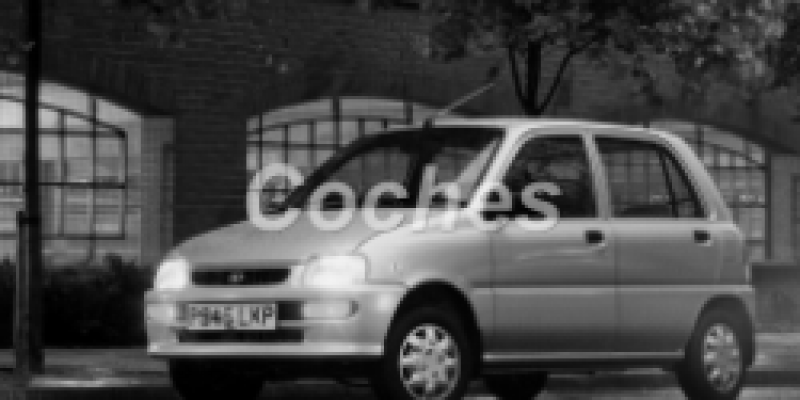 Daihatsu Cuore 1995 Hatchback 5-Puertas IV (L500) 0.9 AUTOMATICO (44 CV)