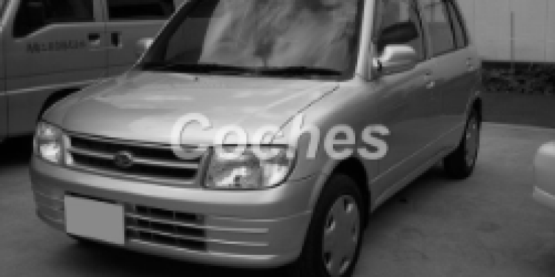 Daihatsu Mira 2003 Hatchback 5-Puertas V 1.0 MANUAL (56 CV)