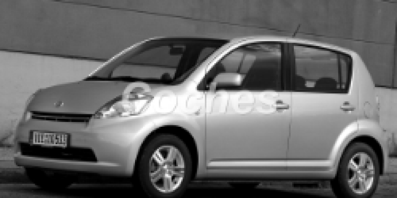 Daihatsu Sirion 2008 Hatchback 5-Puertas II (M2) 1.0 MANUAL (69 CV) 4WD