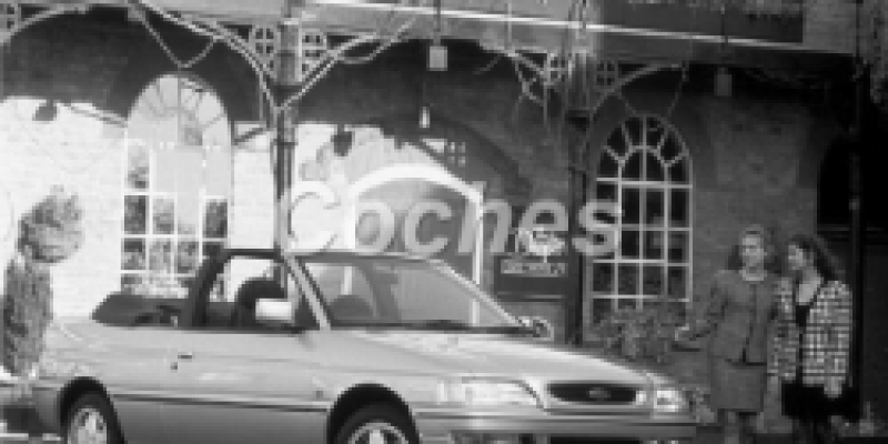 Ford Escort 1992 Cabriolet V XR3i 1.8 MANUAL (105 CV)