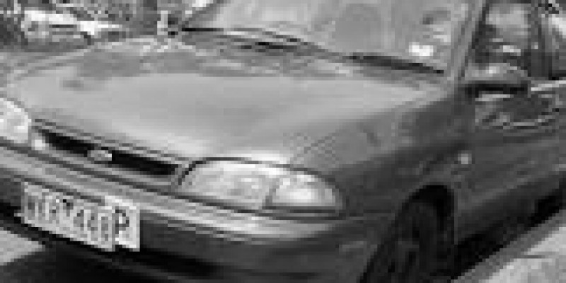 Ford Festiva 1995 Hatchback 5-Puertas II 1.3 MANUAL (64 CV)