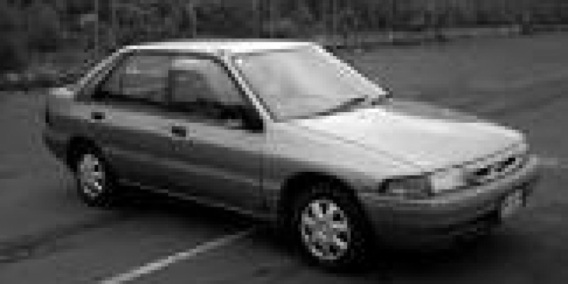 Ford Laser 1992 Sedan III 1.6 AUTOMATICO (91 CV) 4WD