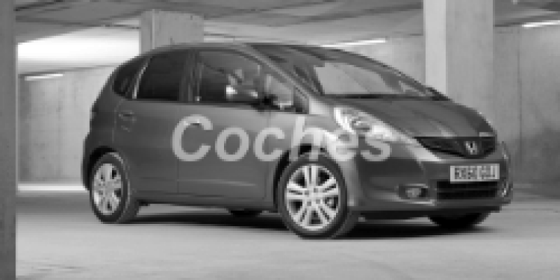 Honda Jazz 2015 Hatchback 5-Puertas II Restyling 1.3 MANUAL (100 CV)