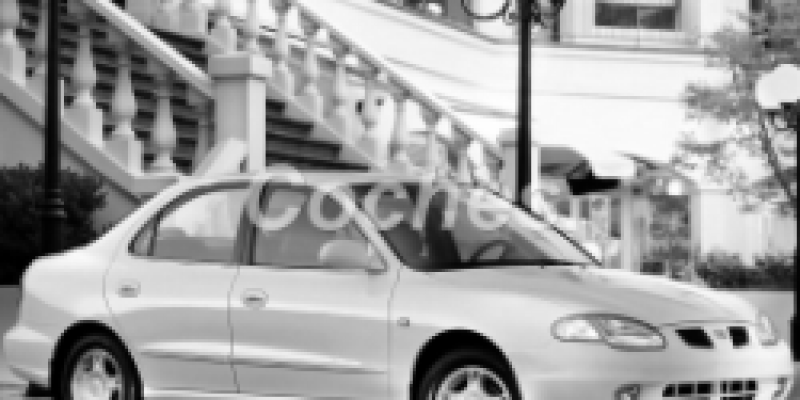 Hyundai Avante 2000 Sedan II Restyling 1.5 MANUAL (92 CV)