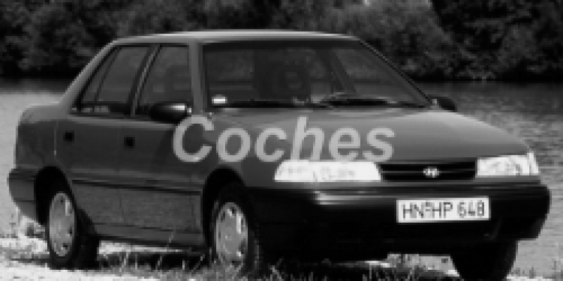 Hyundai Pony 1991 Sedan X2 1.3 MANUAL (72 CV)