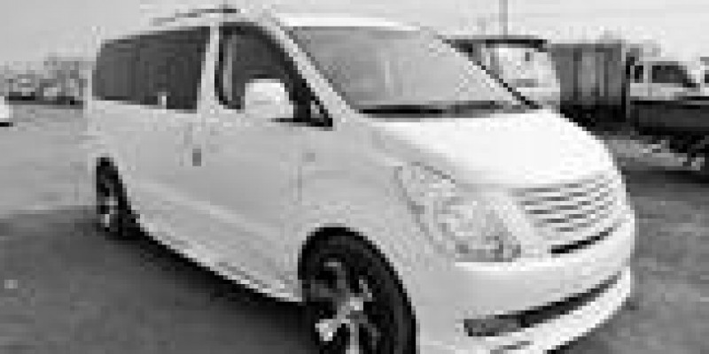 Hyundai Starex (H-1) 1999 Van I 2.4 AUTOMATICO (110 CV)