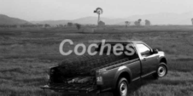 Isuzu D-Max 2002 Pickup Single Cab I 2.5d AUTOMATICO (136 CV)