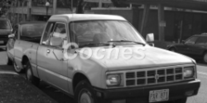 Isuzu KB 1980 Pickup Extra Cab KB 2.2d MANUAL (87 CV)