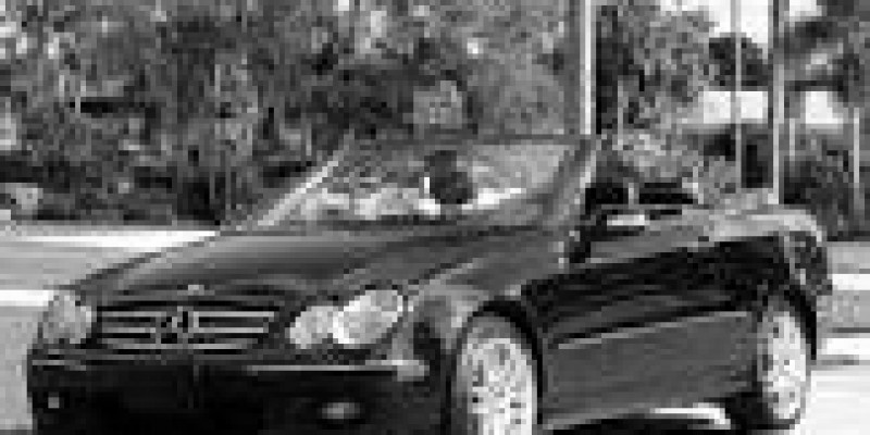 Mercedes-Benz CLK-klasse 2000 Cabriolet I (W208) 200 Sequentronic 2.0 AUTOMATICO (136 CV)