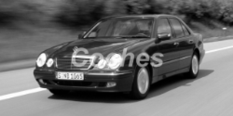 Mercedes-Benz E-klasse 1999 Sedan II (W210, S210) Restyling 320 3.2d AUTOMATICO (197 CV)