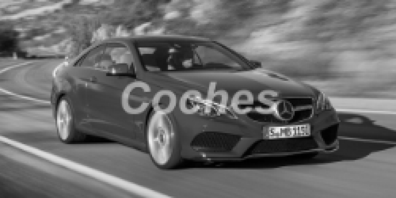 Mercedes-Benz E-klasse 2013 Coupe Hardtop IV (W212, S212, C207) Restyling 200 2.0 AUTOMATICO (184 CV)