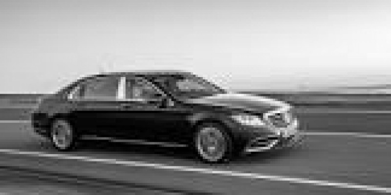 Mercedes-Benz S-klasse 2019 Sedan VI (W222, C217) Restyling 560 4.0 AUTOMATICO (469 CV) 4WD
