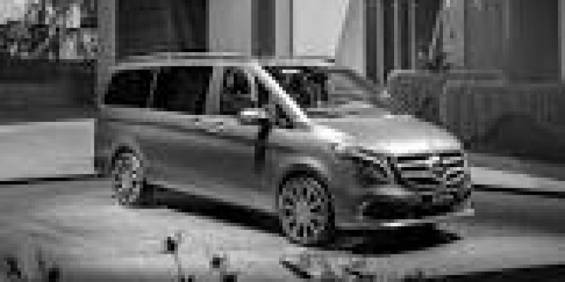 Mercedes-Benz V-klasse 2018 Minivan II 200 d 2.1d AUTOMATICO (136 CV) 4WD