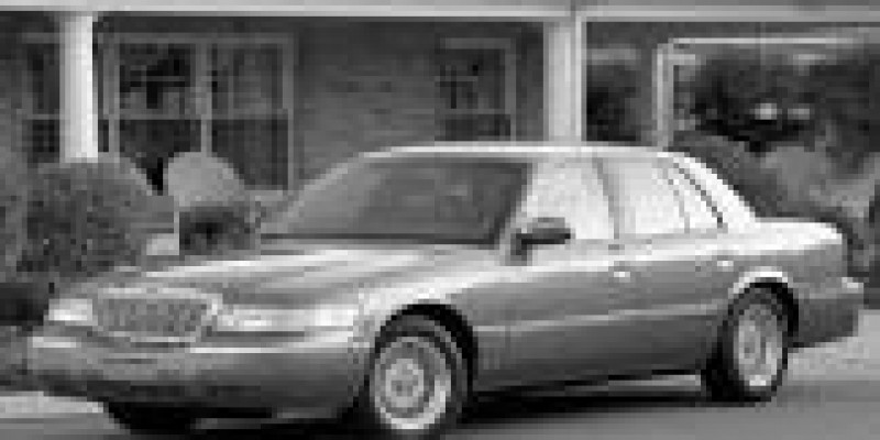 Mercury Grand Marquis 2002 Sedan III 4.6 AUTOMATICO (235 CV)