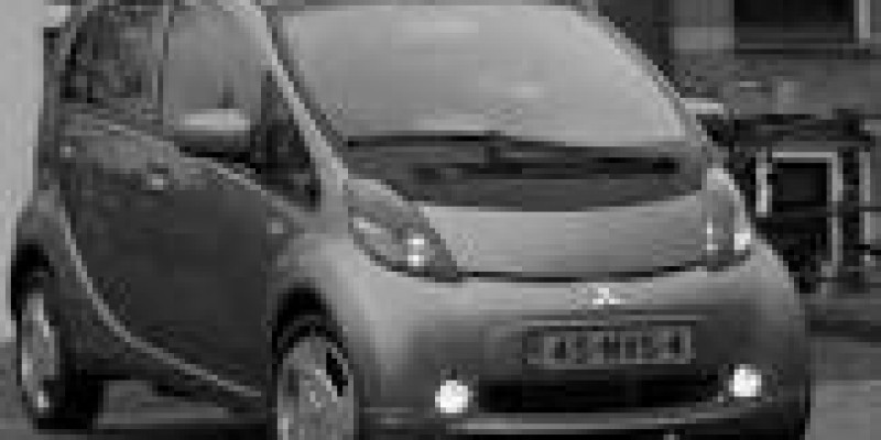 Mitsubishi I-MiEV 2013 Hatchback 5-Puertas I-MiEV Electro AUTOMATICO (31 kVt)