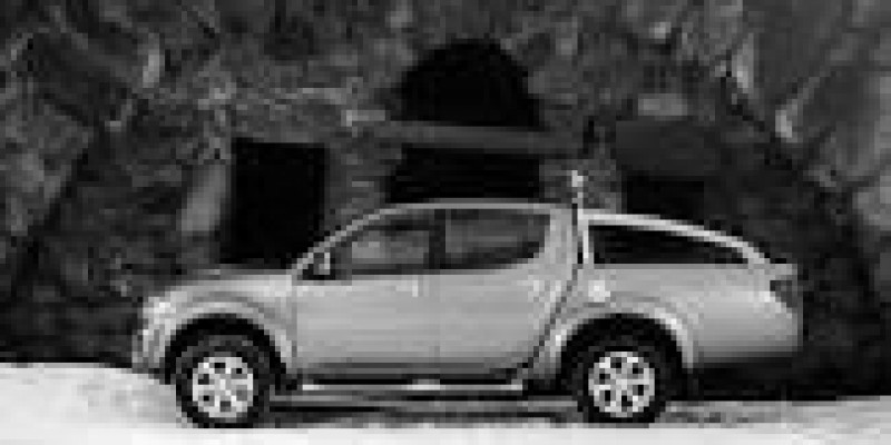 Mitsubishi L200 2013 Pickup Double Cab IV Restyling Super Select 2.5d MANUAL (136 CV) 4WD