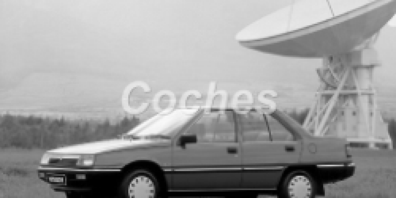 Mitsubishi Lancer 1983 Sedan IV 1.5 AUTOMATICO (75 CV)