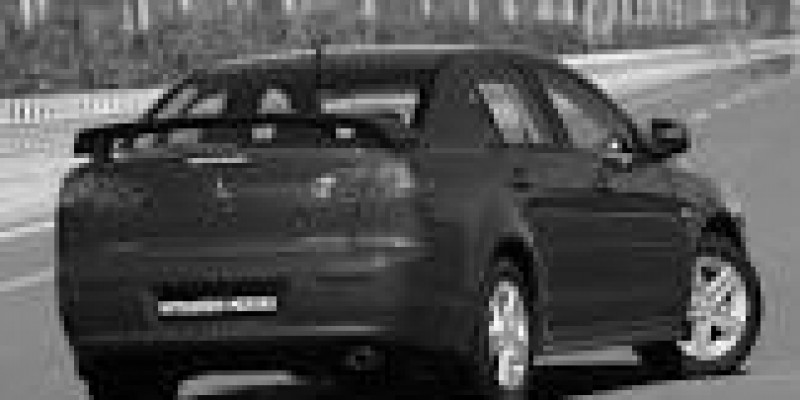 Mitsubishi Lancer 2010 Sedan IX Restyling Classic 1.6 AUTOMATICO (98 CV)