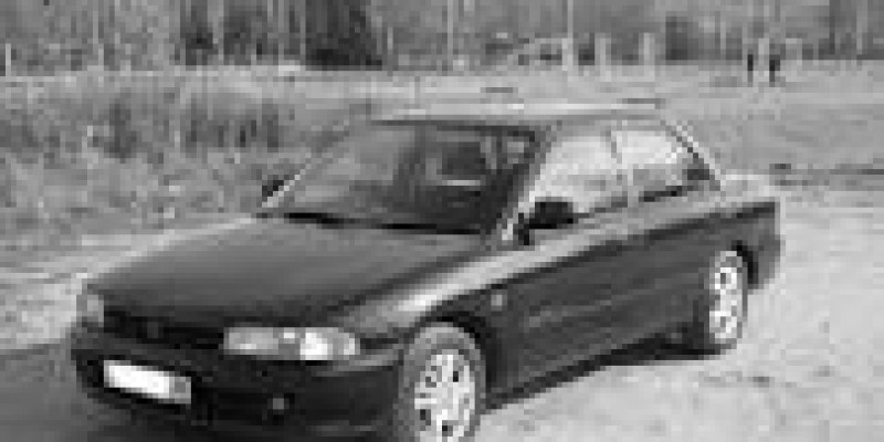 Mitsubishi Lancer 1993 Sedan V 1.8 AUTOMATICO (140 CV)