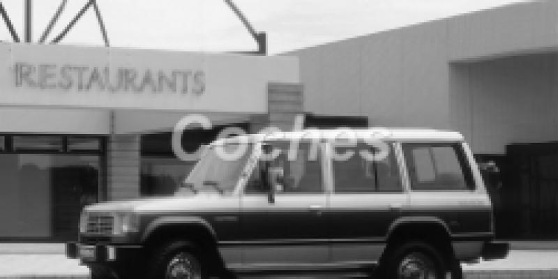 Mitsubishi Montero 1986 SUV 5-Puertas I 3.0 MANUAL (143 CV) 4WD