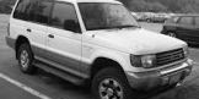 Mitsubishi Pajero 1999 SUV 3-Puertas II Restyling 3.5 AUTOMATICO (280 CV) 4WD