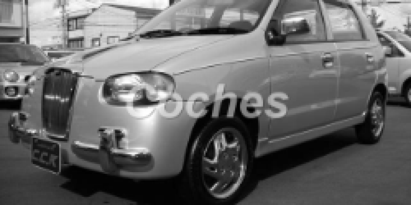 Mitsuoka Ray 2001 Hatchback 5-Puertas II 0.7 AUTOMATICO (46 CV)