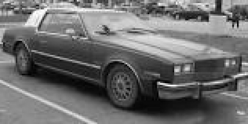 Oldsmobile Toronado 1983 Coupe III 5.7d AUTOMATICO (107 CV)