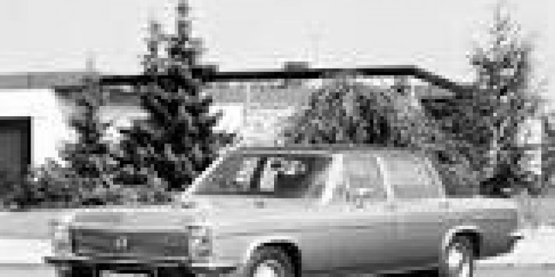 Opel Admiral 1976 Sedan B 2.8 AUTOMATICO (140 CV)